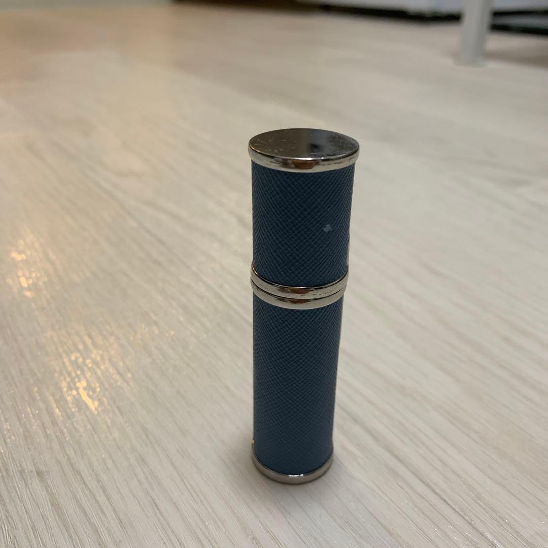 Dior ディオール　ソヴァージュ　（箱無し）約60mLとTRAVALO ケース