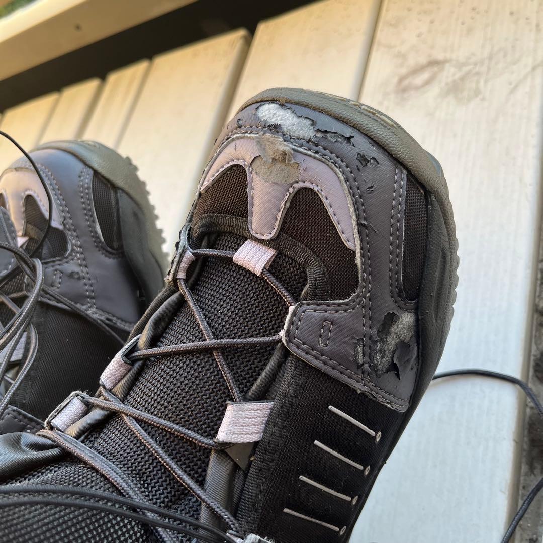 訳あり　破格　女性用スノーボードブーツ autofit2D 黒/グレー