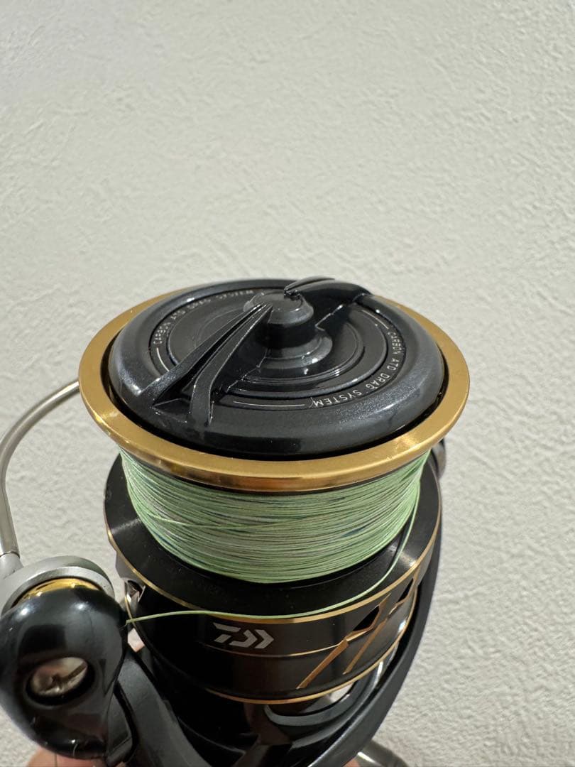 【即購入可即日発送】CALDIA SW 5000-CXH スピニングリール