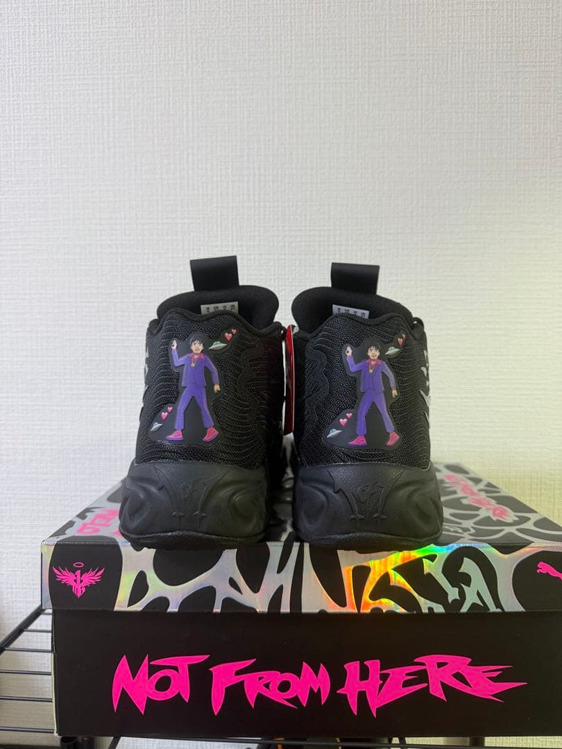 最終値下げ　新品未使用 PUMA MB.04 ラメロボール