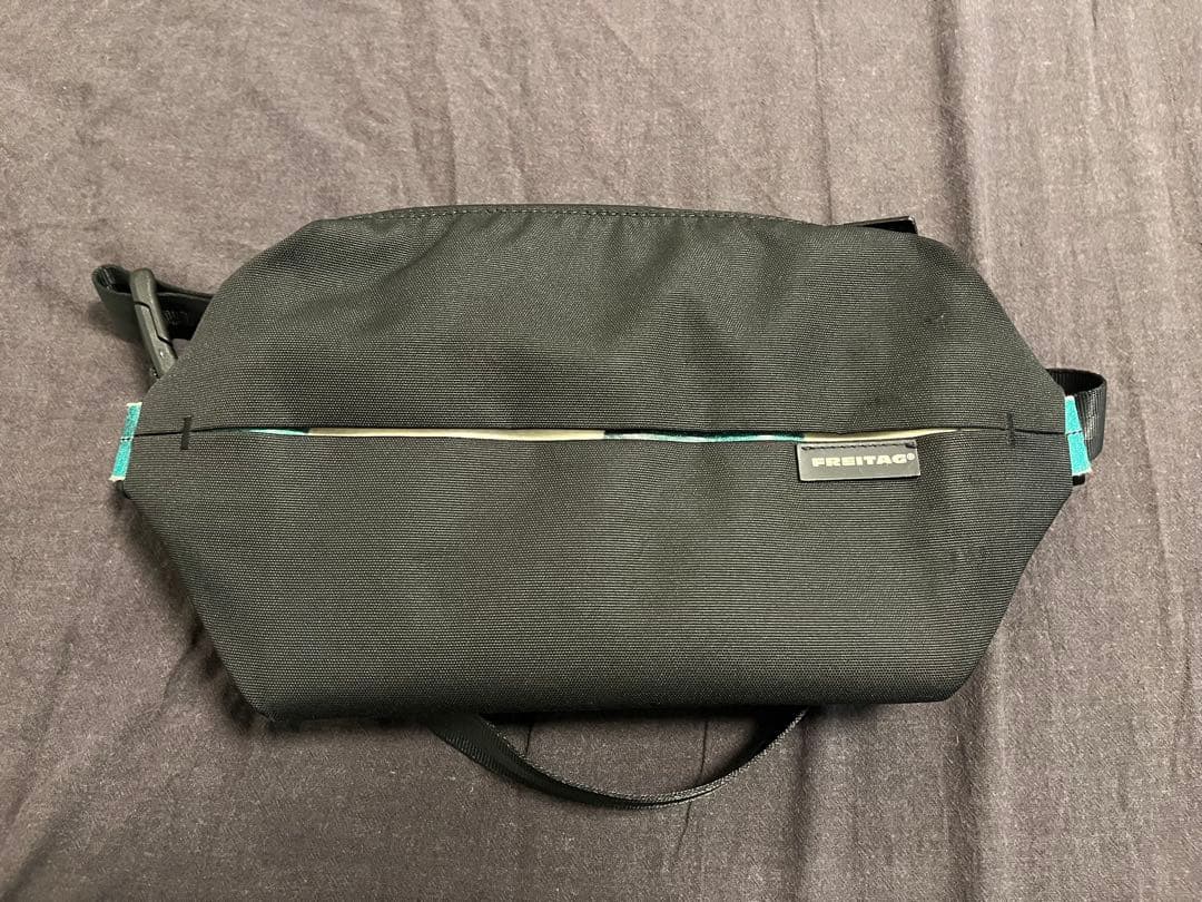 FREITAG ボディバッグ ブラック | 激安通販のイーサプライ