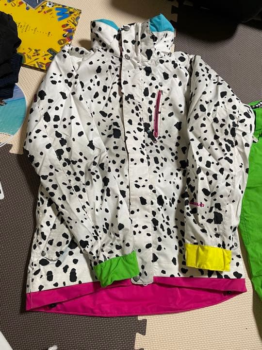 エスティボ上下セット