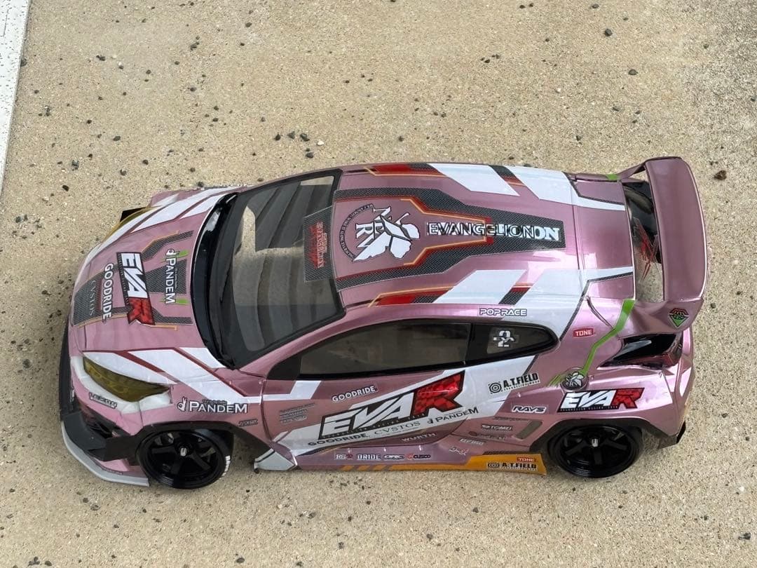 ラジドリボディ アディクション　grヤリス エヴァンゲリオン仕様　塗装済未走行