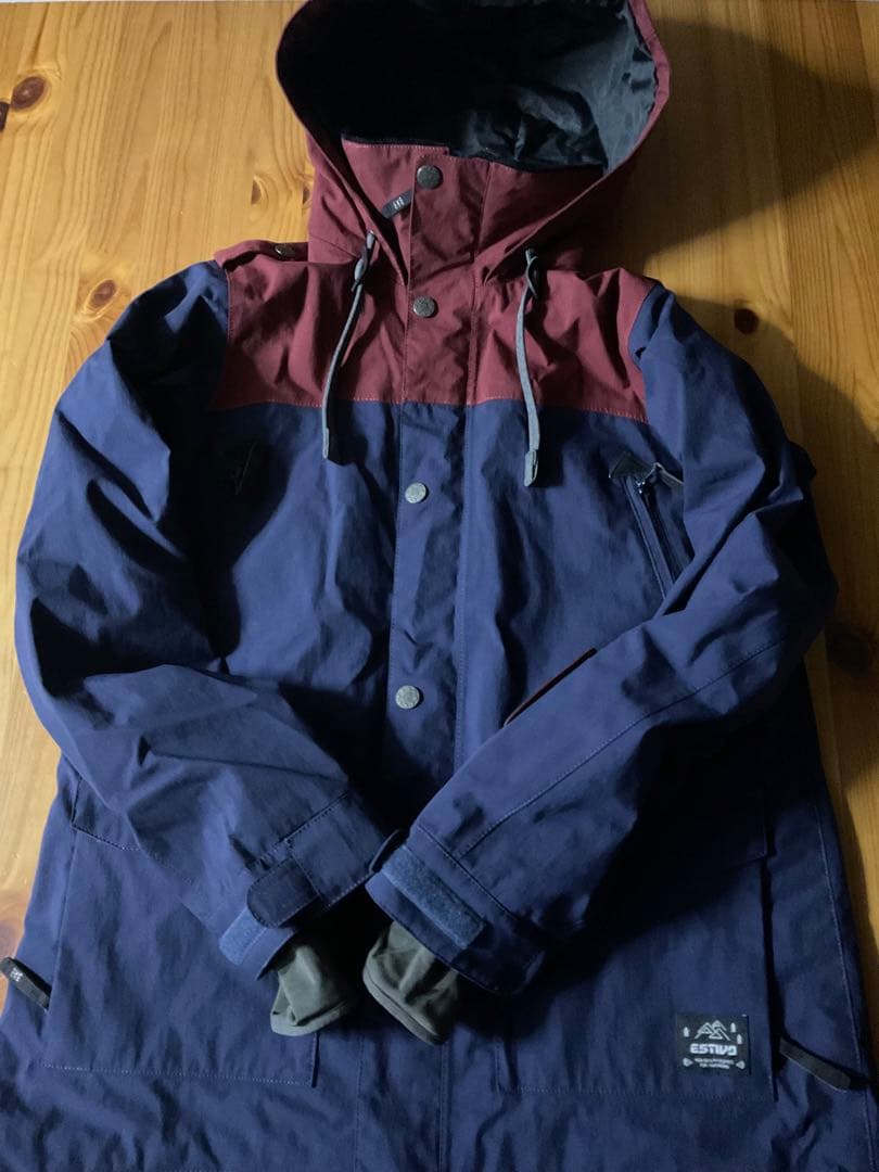 エスティボ ESTIVO スノーボード ジャケット　レディース　L