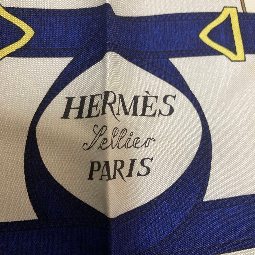 HERMÈS エルメス　スカーフ