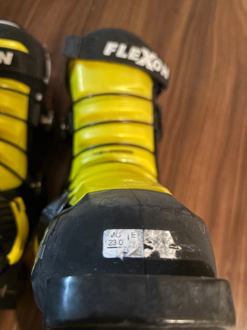 flexon スキーブーツ　フリースタイル　モーグル