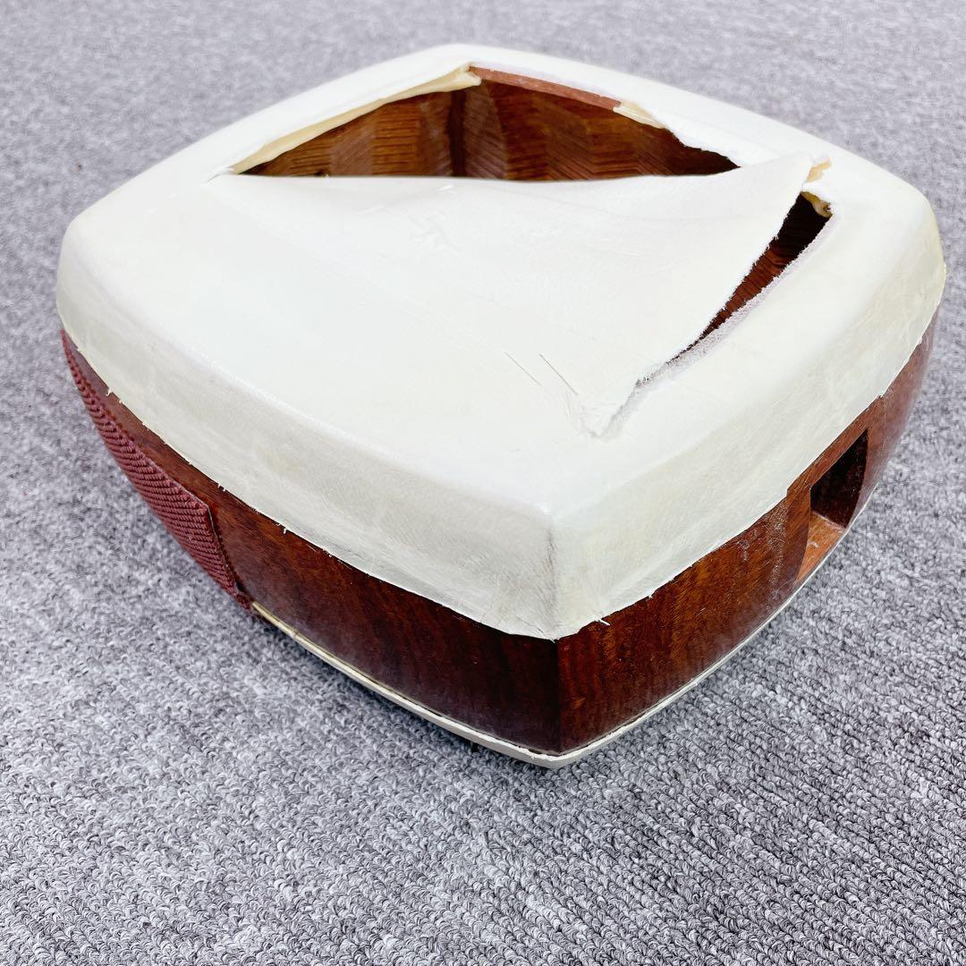 津軽三味線 金細 太棹 紅木 2本溝 K9 綾杉彫り胴 和楽器