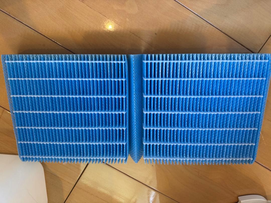 美品 2024年製 シャープ ハイブリッド式 加湿器 HV-S55-W 4L