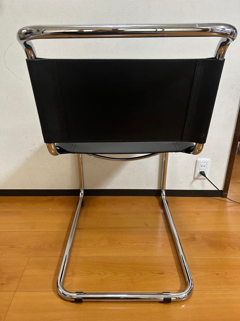 マルトスタム キャンティレバー チェア 本革