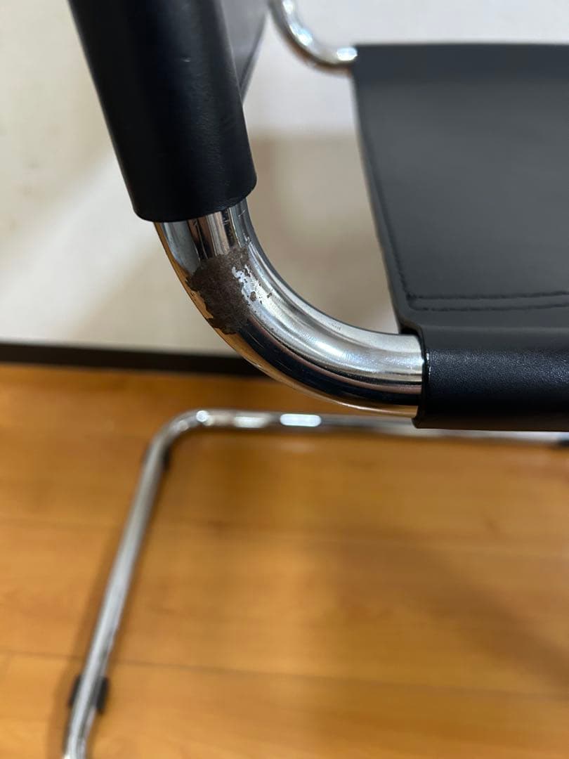 マルトスタム キャンティレバー チェア 本革