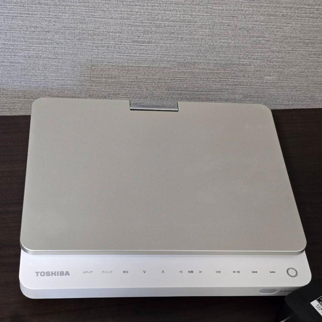 ヨシ様専用本日限定値下げTOSHIBA REGZA レグザポータブルプレーヤー