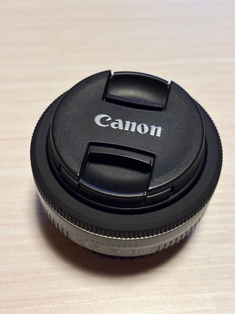 Canon EF40mm f2.8 STM キャノン