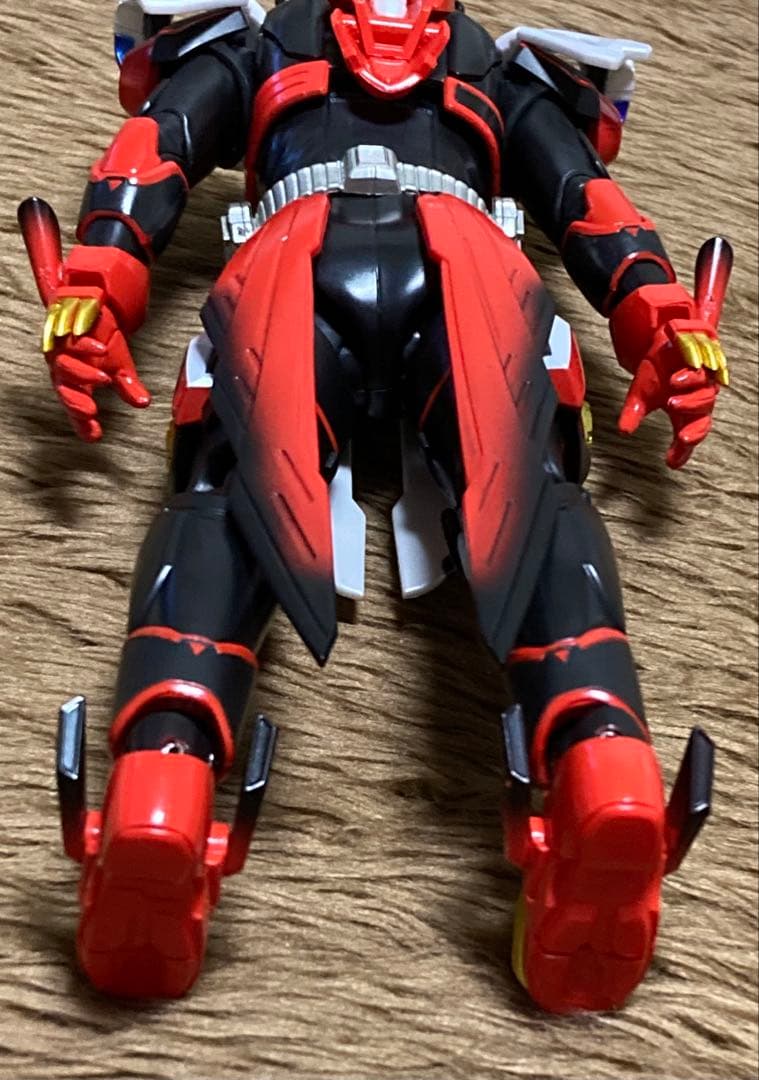 S.H.Figuarts 仮面ライダーギーツ　レーザーブーストフォーム