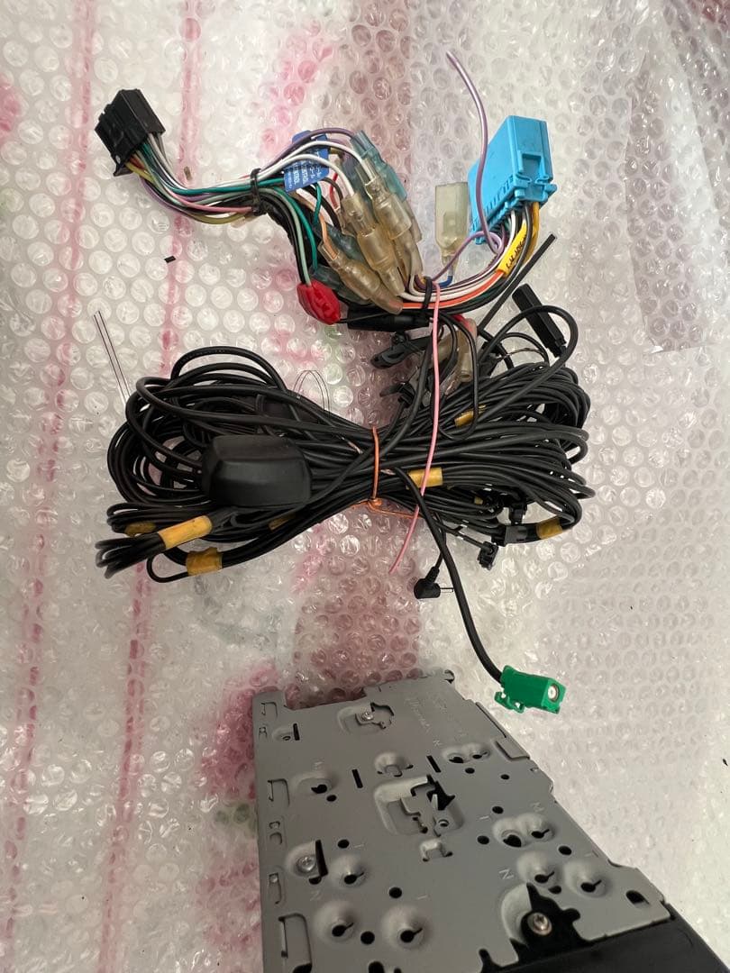 カロッツェリアAVIC-RZ07 カーナビ