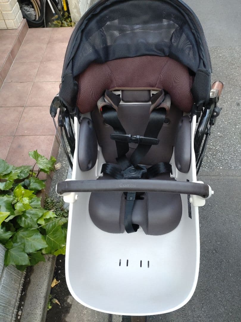 配送可★直接引渡可★カスタム【ギュット パナソニック】電動アシスト自転車３人乗