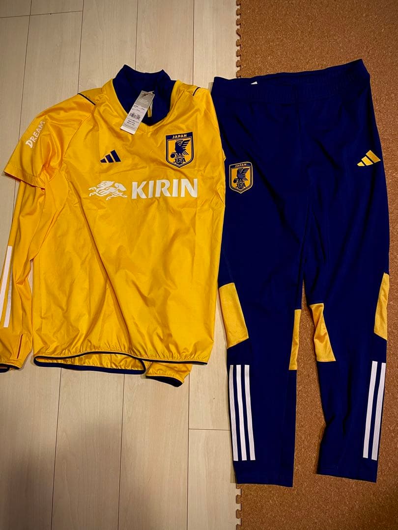 新品 日本代表 ピステ 上下セット フルスポンサー