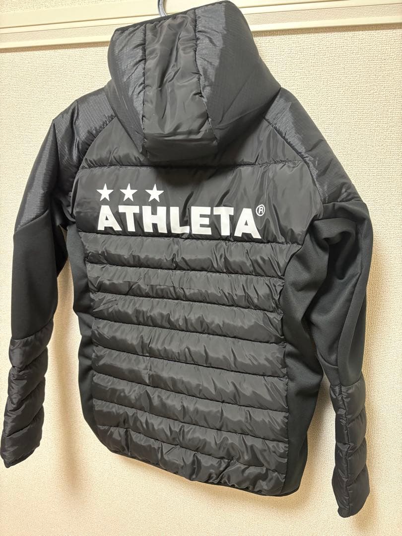 ATHLETA ブラック 中綿ジャケット Sサイズ 未使用 大特価 アスレタ