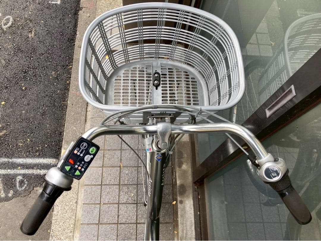中古電動自転車 ブリヂストン アシスタ 26インチ シルバー 横浜