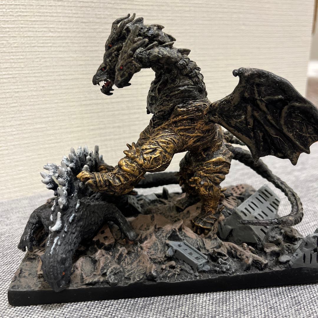 ポリストーンコレクション VOL.7 ゴジラVSカイザーギドラ - メルカリ