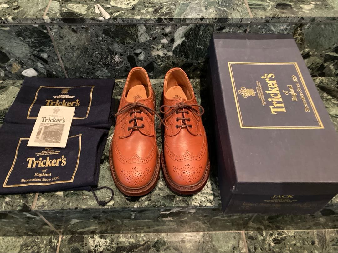 靴 Tricker`s ACORN ANTIQUE L7292 UK3.5
