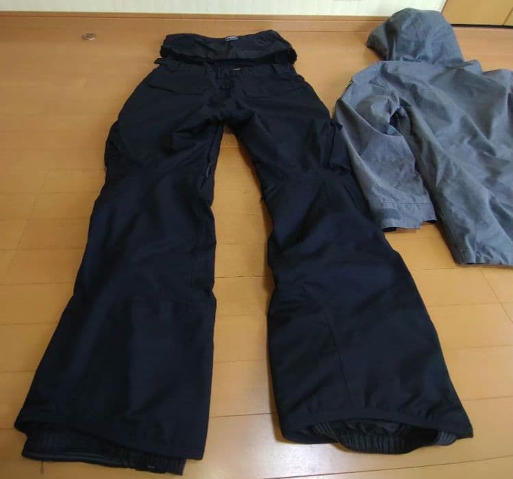 686 スノーボード　スキー　ウェア 上下　Мサイズ アンセムパウダーガード付