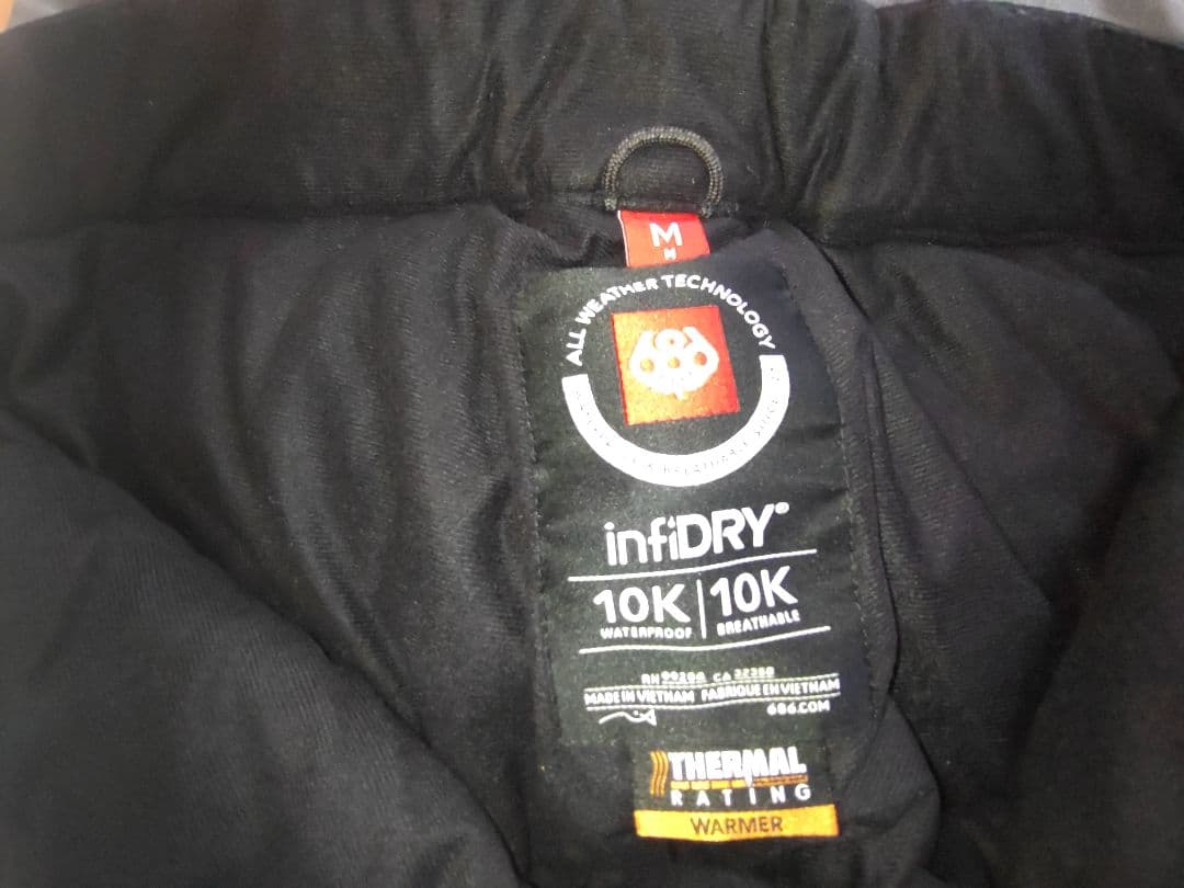 686 スノーボード　スキー　ウェア 上下　Мサイズ アンセムパウダーガード付