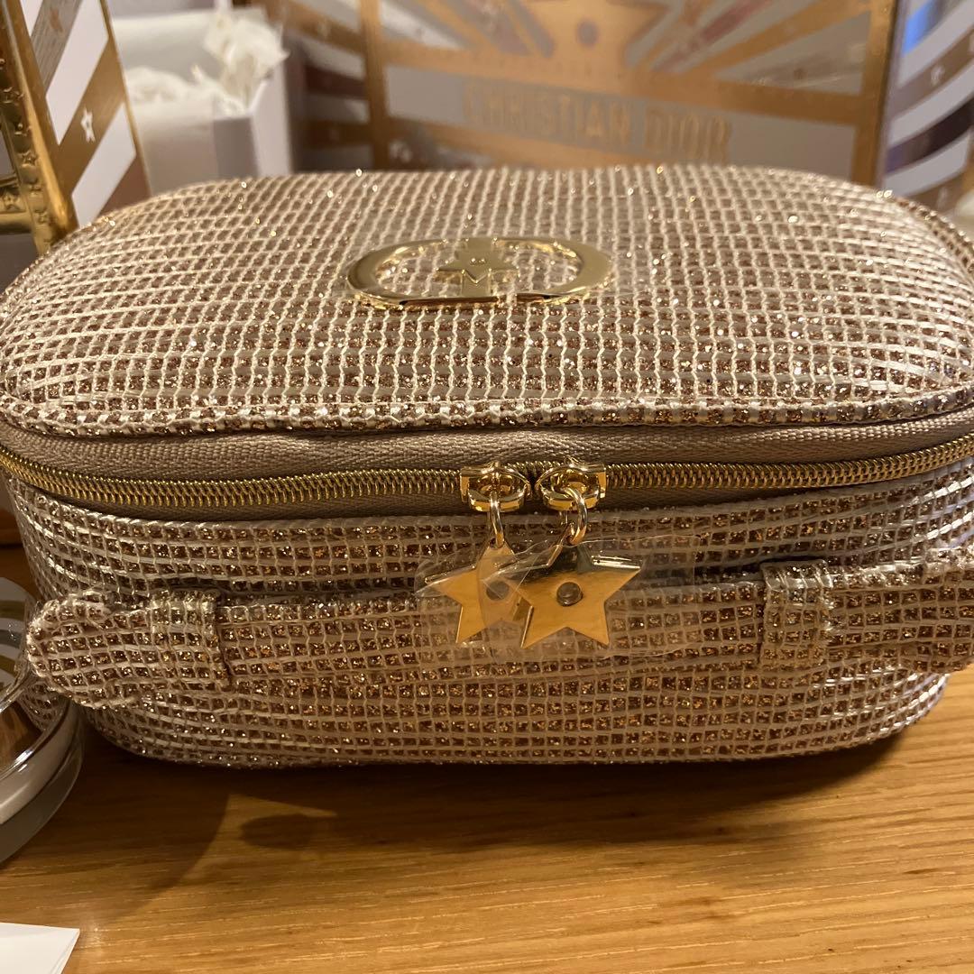 DIOR カプチュールホリデー