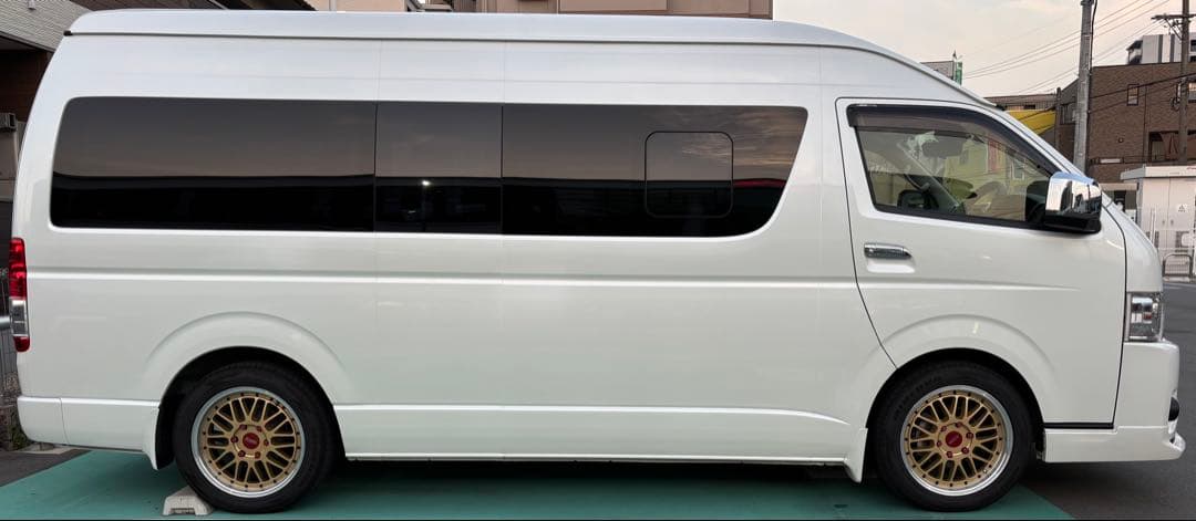 80000000 レヴァンナ18㌅ 7.0J +38 6H139.7