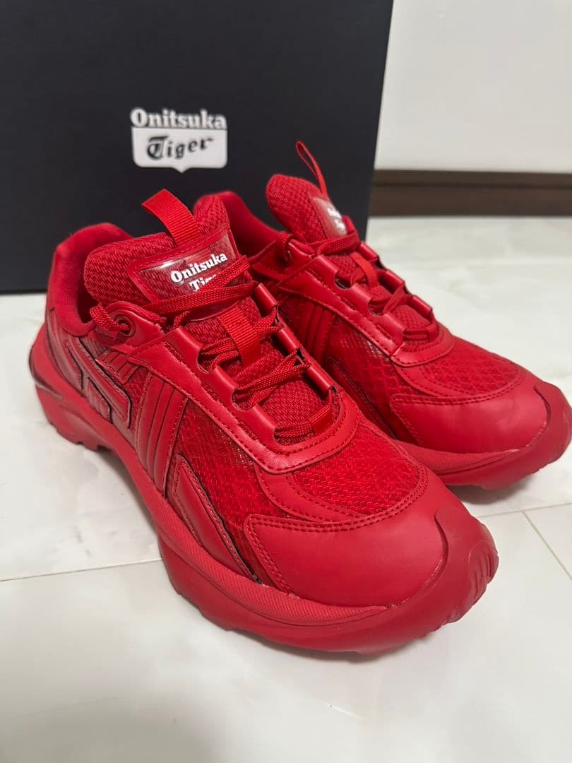 タイムセール♪23:59まで！美品☆オニツカタイガー　TIGTRAIL RS