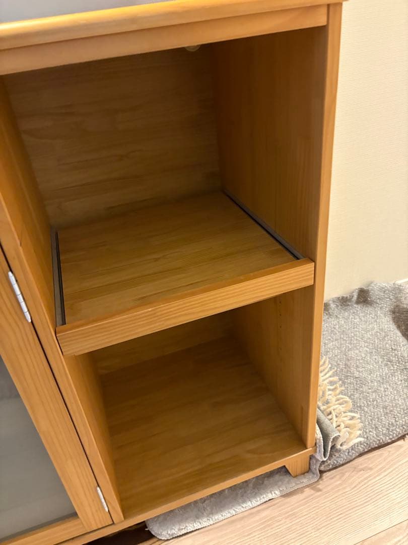 10/19まで、お値引き相談可※モモナチュラル 木製食器棚 MOMO NATURAL｜