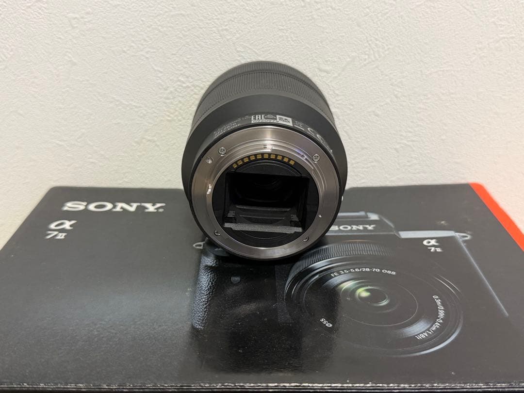 ［美品］ショット数わずか「1837回」★SONYα7Ⅱレンズキット&単焦点レンズ