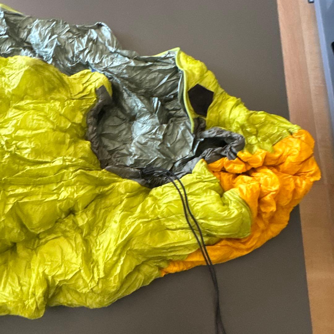 ファイントラック　寝袋　ファインポリゴンネスト　4X3