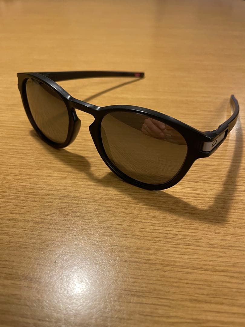 oakley latch サングラス　PRIZMレンズ