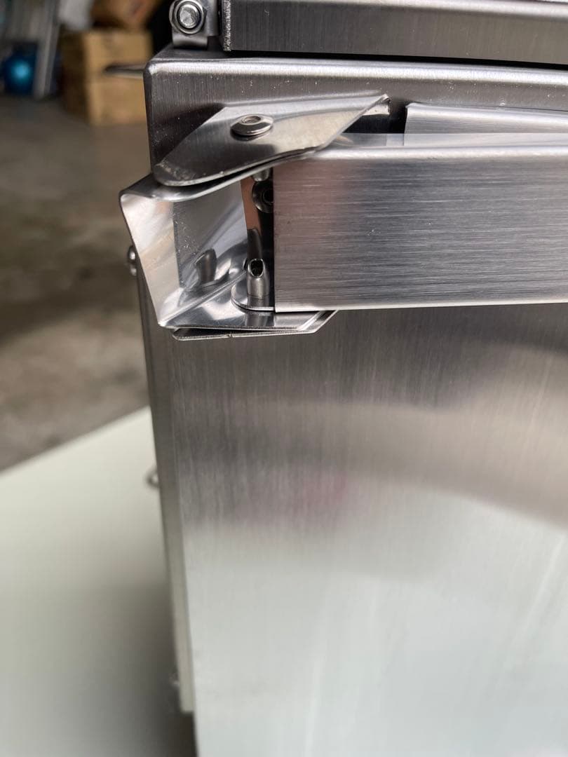 訳あり品 薪ストーブ 3面ガラス ステンレス アウトドア キャンプ 新品未使用