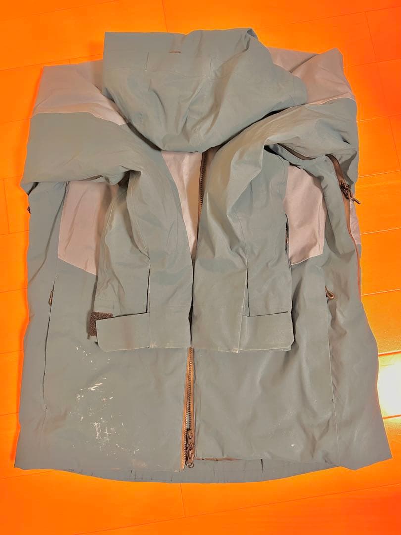 希少(一般非売品)　2024-2025 GOLDWIN　選手用　ウェア 上下