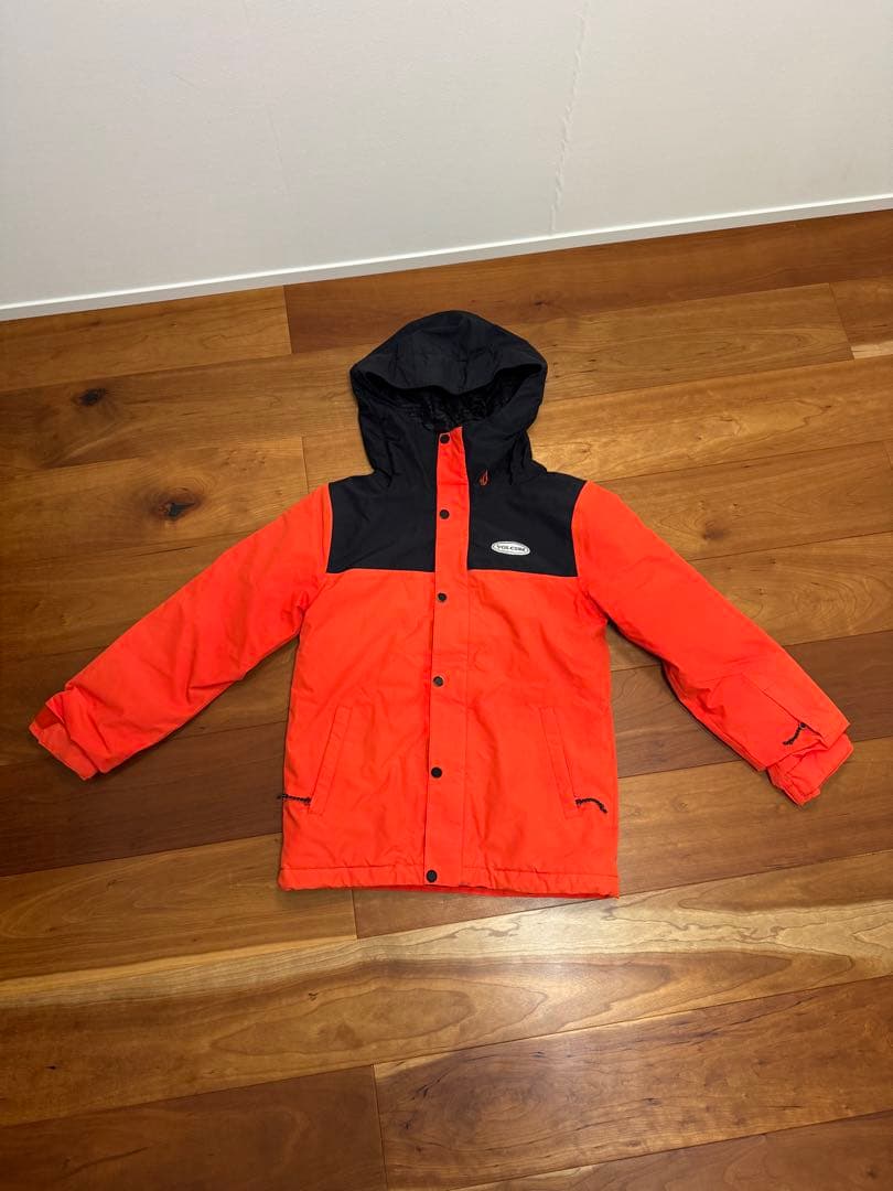 volcom スノーボードウエア　キッズ　上下セット　サイズM