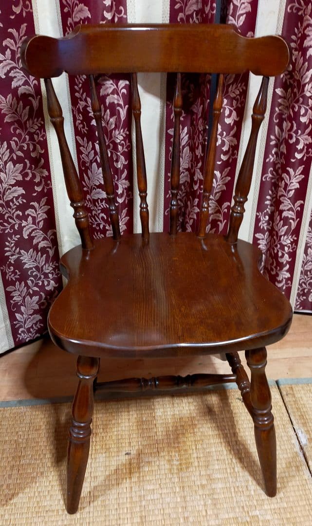 飛騨産業 キツツキマーク ダイニングチェア スティックバック ウィンザーチェア