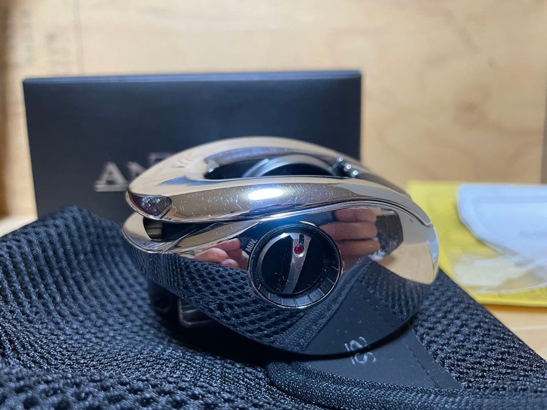 シマノ 19アンタレス HG 右ハンドル　ボディのみ　RIGHT 機関良好