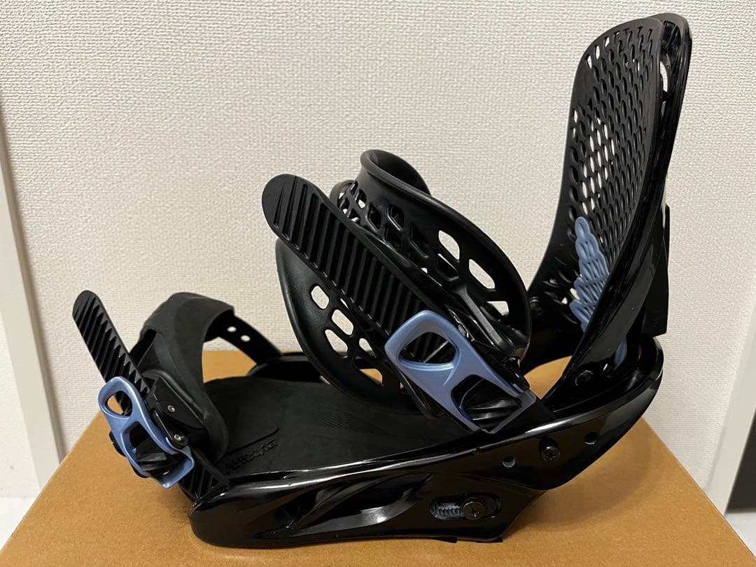 BURTON ビンディング レディース エスカペイド M