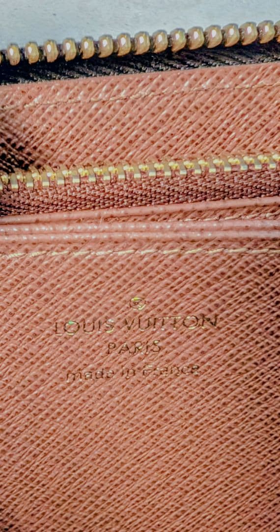 超美品★☆ルイヴィトン 長財布 モノグラム茶色 ジッピーウォレット 男女兼用