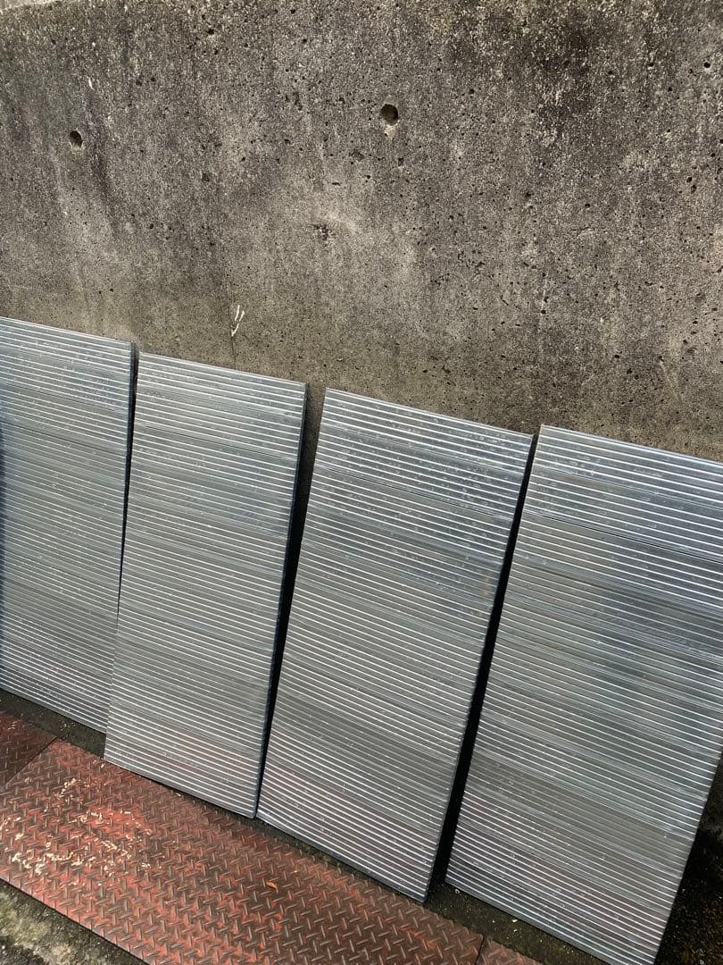 ✨人気✨　③メタルシステム　4段フルタイプ　キャスター付