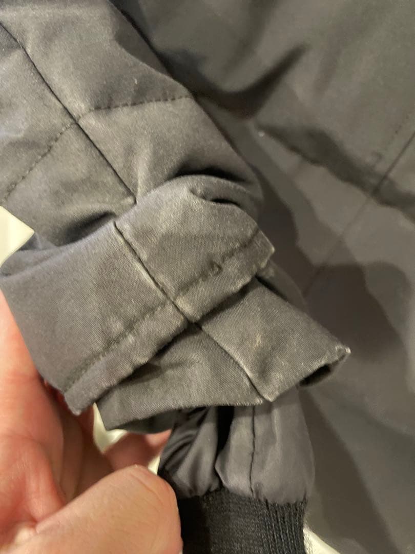 カナダグース　  ウィンダムパーカー　値下げご相談