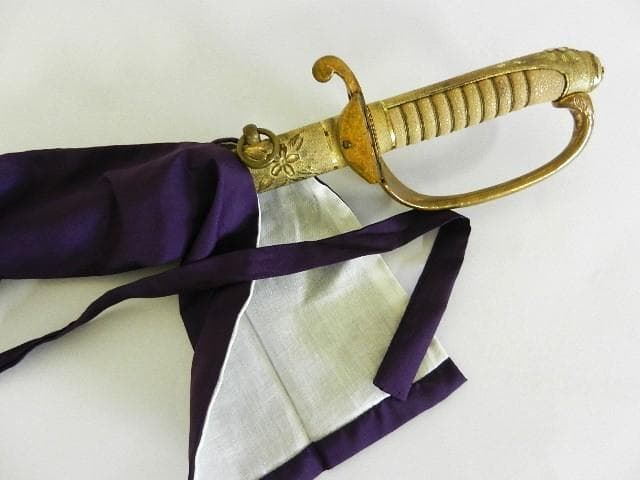 昭和初期の旧海軍士官儀礼用・指揮用サーベル型軍刀 長剣模造刀 全長