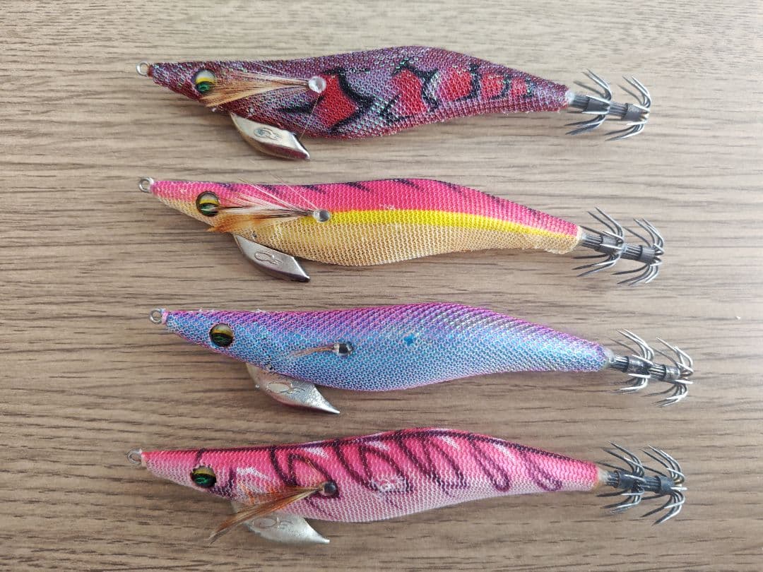 ダイワ/エギ】エメラルダス ダート2/ダート2ss 3.5号 4本セット 匿配