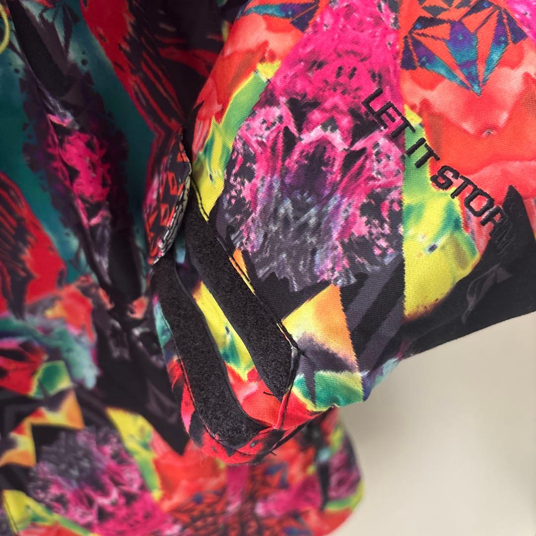Volcom スノーボードジャケット