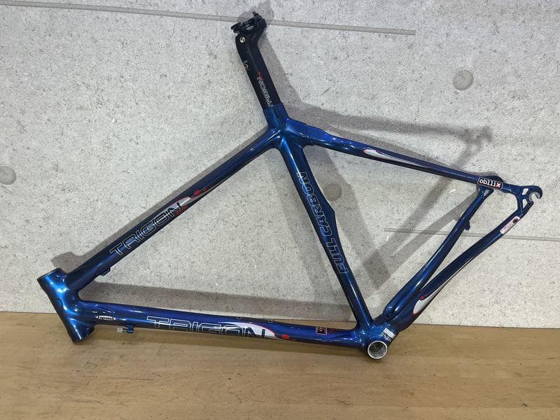 b*n様 TRIGON　EX　FULL　CARBON　MONO　BOX　VENU