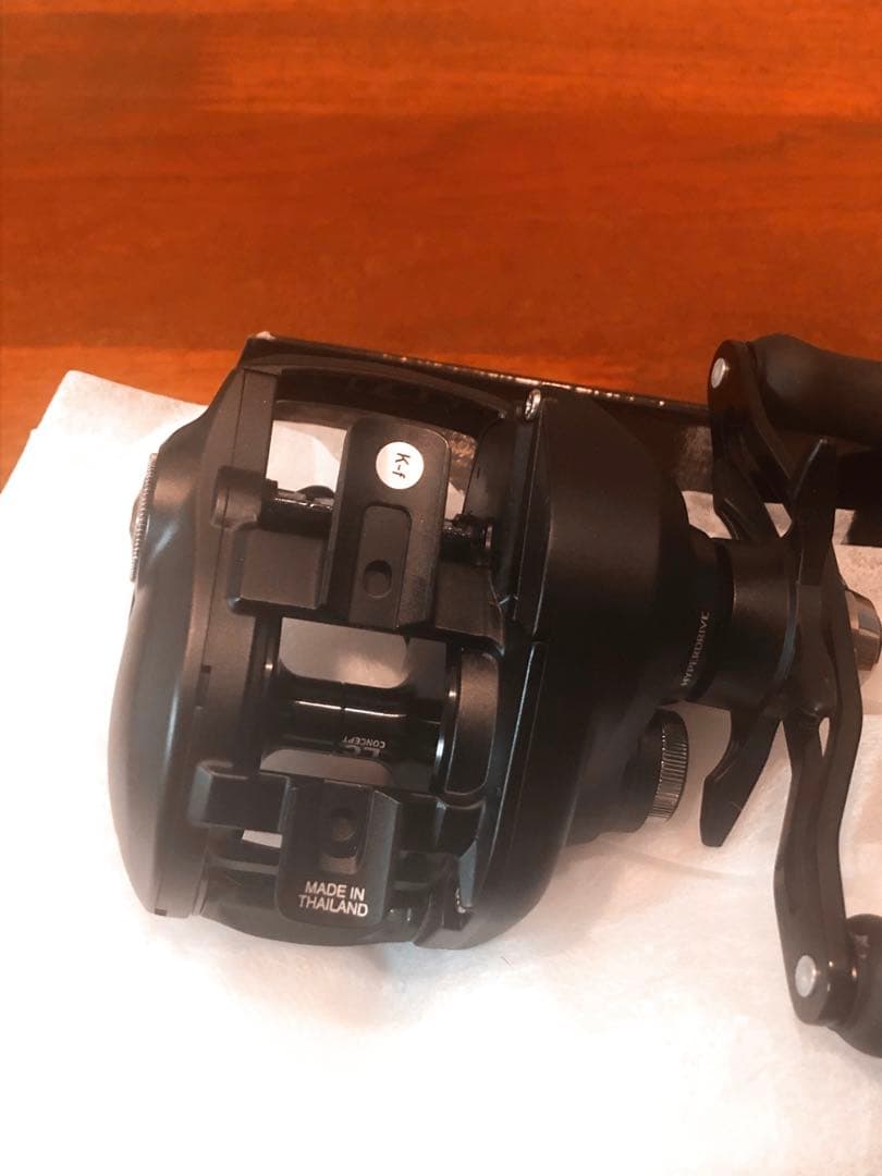 ダイワ タトゥーラ TW 200 XHL ベイトリール