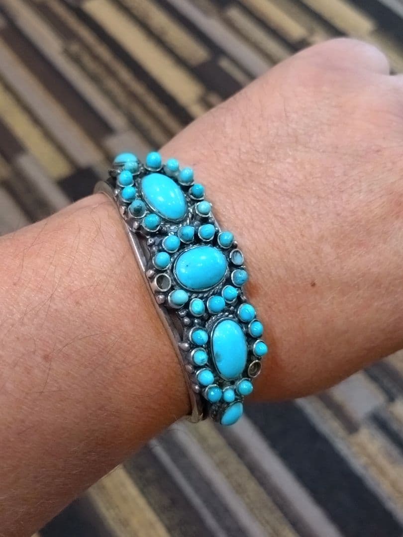 インディアンジュエリー、ターコイズバングル、ビンテージ作品