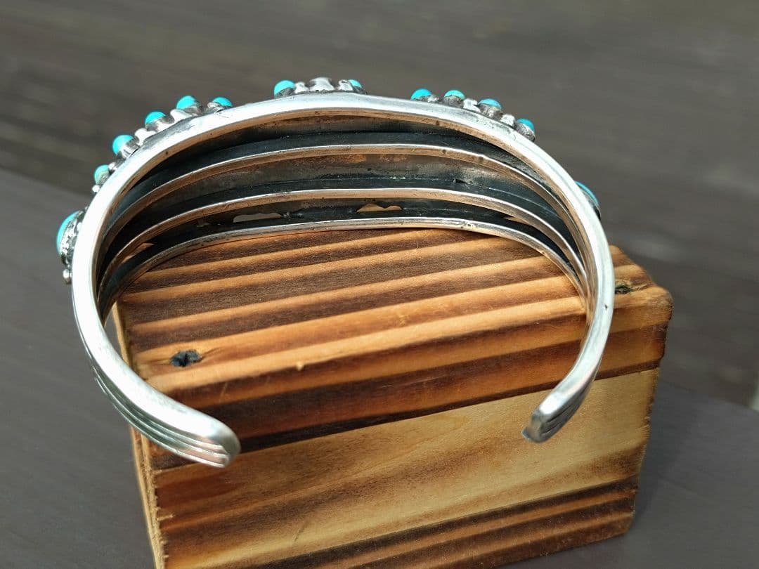 インディアンジュエリー、ターコイズバングル、ビンテージ作品