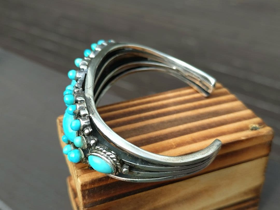 インディアンジュエリー、ターコイズバングル、ビンテージ作品